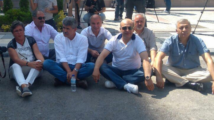 CHP'de kaç imza toplandı? Açlık grevi başladı ama 2 şey serbest