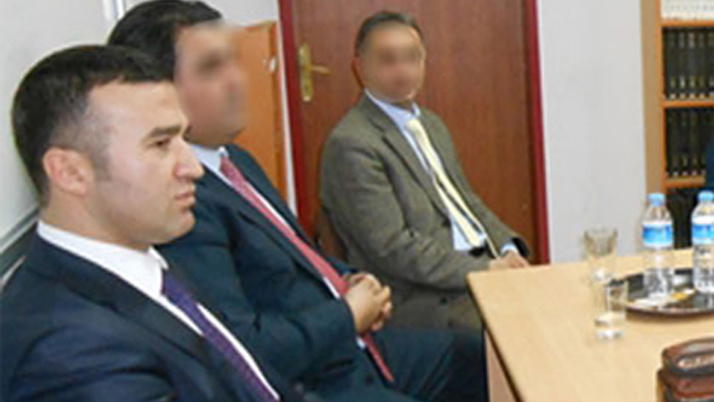 Eski savcıyı öldüren şahıs cesetle 2 saat gezmiş