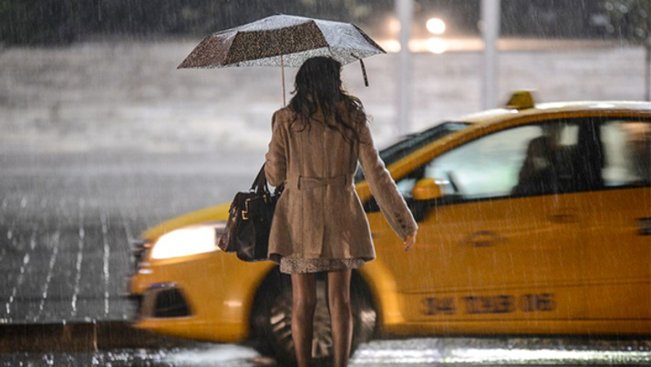 Meteoroloji'den İstanbul için sağanak yağış uyarısı!