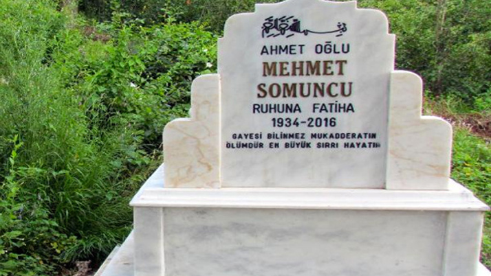 Mezar taşına '2016' yazdırdı '2018'de öldü