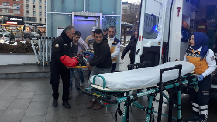 Ankara'da cami inşaatında göçük! 1 yaralı var