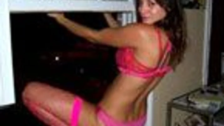 Petite homemade stepdad fisting