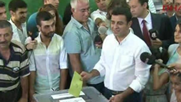 Selahattin Demirtaş hangi illerde birinci oldu