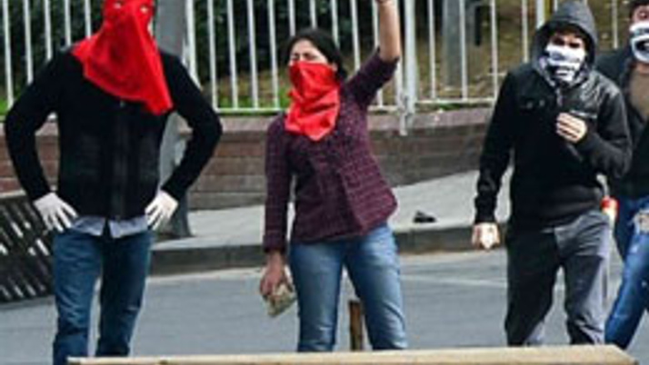 DHKP-C'nin HDP ile çatıştığı mahallede Ekmeleddin patlaması!