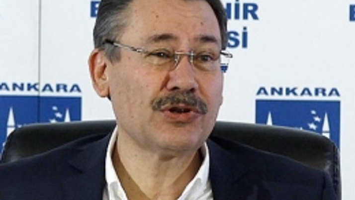 Melih Gökçek bombası: Siyaseti bırakıyorum!
