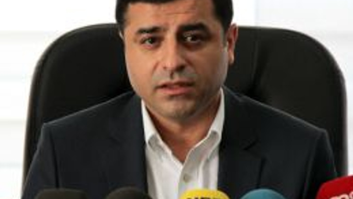 Selahattin Demirtaş'a öyle bir öneride bulundu ki...
