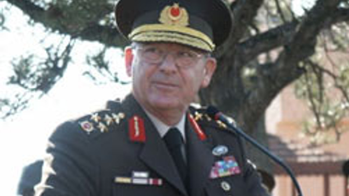 Hurşit Tolon'a İP'den teklif!