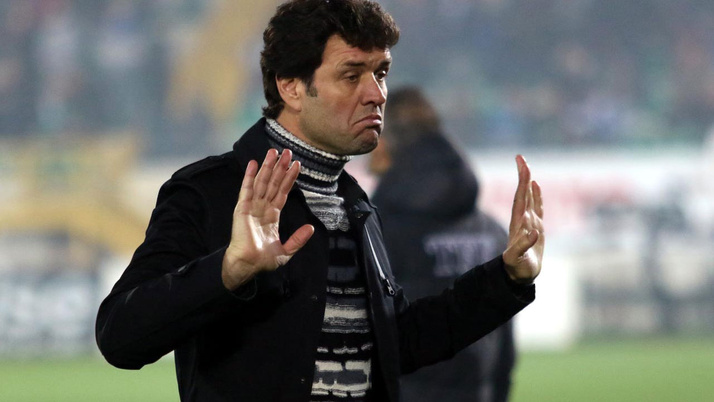 Akhisarspor'da Arslan gidiyor