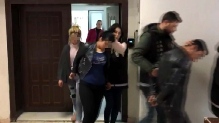 Hayat kadınlarından evli erkeğe akılalmaz tuzak
