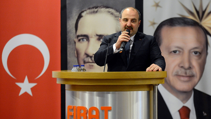 Mustafa Varank: "Yerel ile genel uyum içinde çalışmalı"