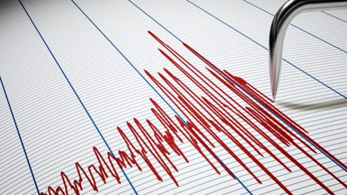 İzmir Seferihisar'da 3,8 şiddetinde deprem