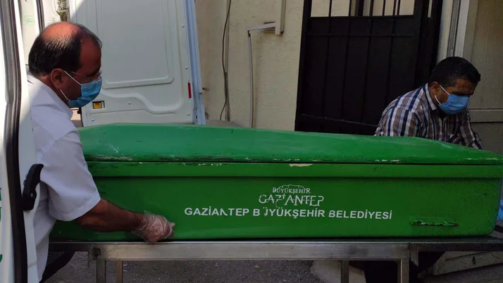Gaziantep'te halılar yaşlı adamın hayatının sonu oldu