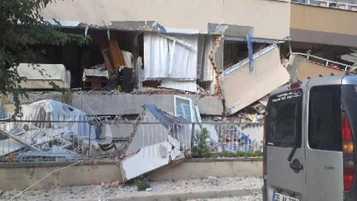 Azerbaycan'dan, İzmir'deki deprem için 'geçmiş olsun' telefonu