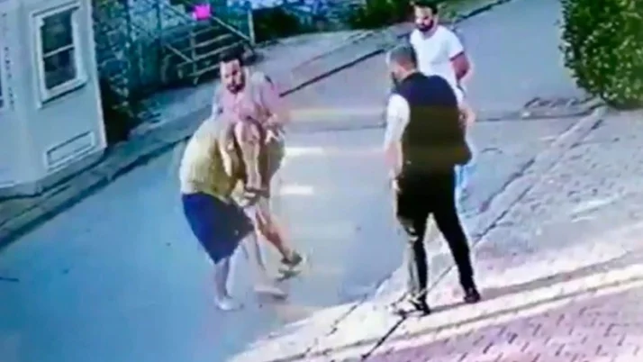 Komşusunu darp etmişti! Şarkıcı Halil Sezai tahliye edildi