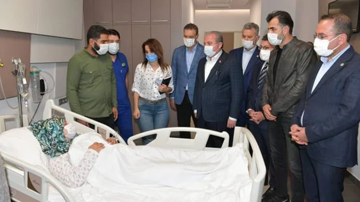 Meclis Başkanı Şentop enkaz altından çıkarılan Buse'yi ziyaret etti