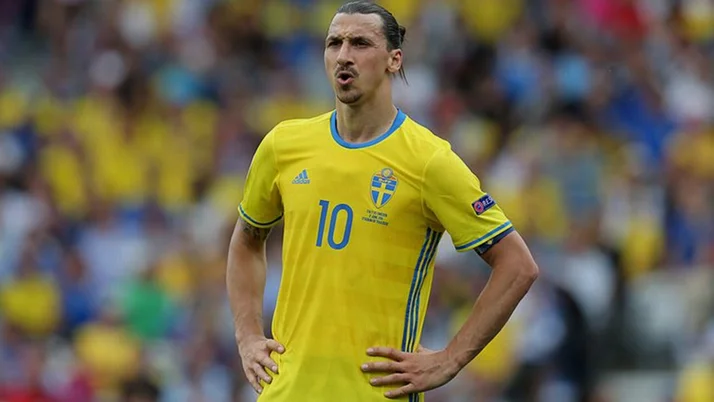 Zlatan Ibrahimovic'ten milli takıma dönüş sinyali