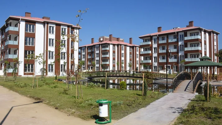 TOKİ’den 13 ilde çekilişsiz kurasız konut satışı 240 ay taksit imkanı da var