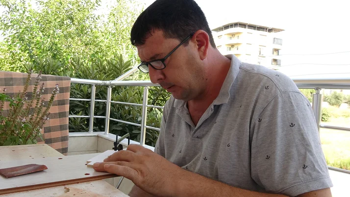 Mersin'de çocuğunun ödevi adamın hayatını değiştirdi! Şimdi paraya para demiyor