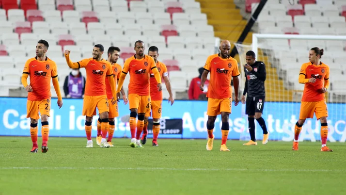 Sivasspor Galatasaray maçı golleri ve geniş özeti