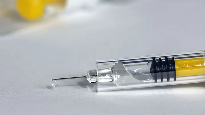 Η πρώτη παρτίδα έφτασε στις 14 Ιανουαρίου!  20 χιλιάδες δόσεις εμβολίου από ό, τι από την Τουρκία στην ΤΔΒΚ
