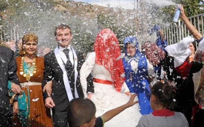 Kız kaçıran Trabzonlu imama Hakkari'de süper düğün