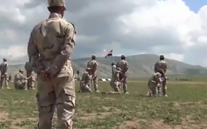 Türk askerleri Musul'da IŞİD'e karşı bunu koruyor