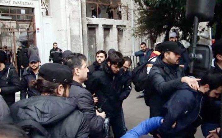 İstanbul Üniversitesi'nde kavga! Çok sayıda gözaltı var