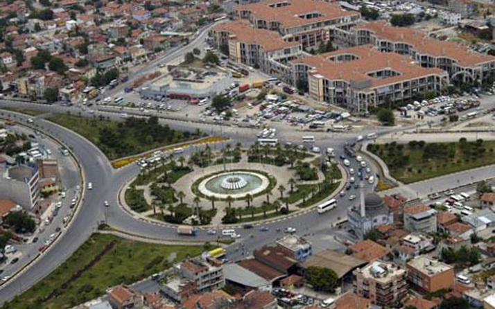 Bir şehir sokak sokak o talihliyi arıyor!