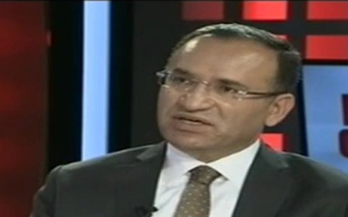 Bekir Bozdağ: Kimlik bilgileri bir parti tarafından sızdırıldı