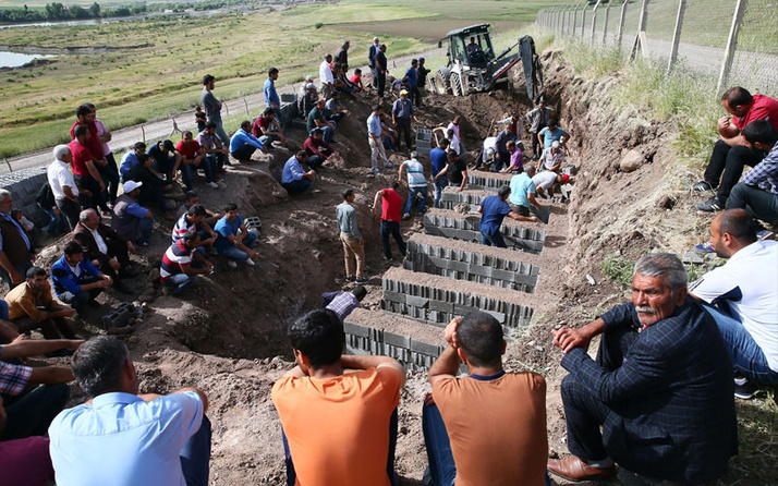 Diyarbakır'da 13 cenaze 60 kilo! Köylüler defnetti
