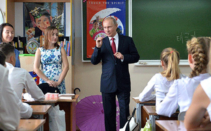 Putin'den lise öğrencilerine liderlik dersi
