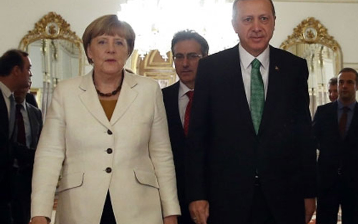 Alman basınında Merkel'e Erdoğan eleştirileri