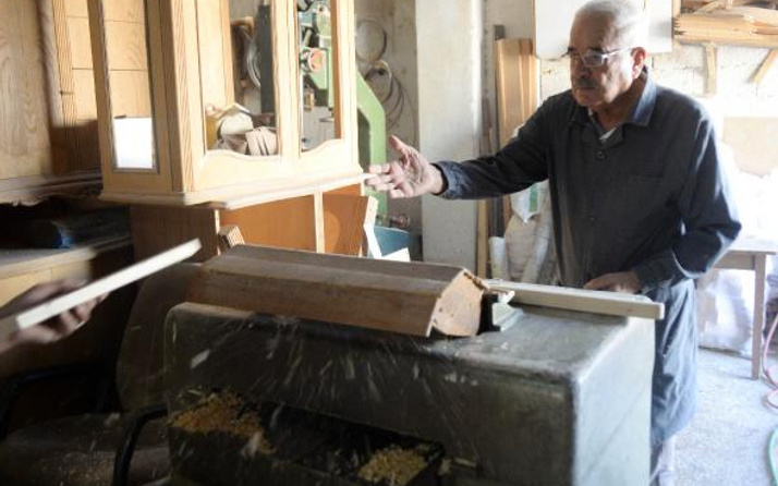 81 yaşında 69 yıldır aralıksız marangozluk yapıyor