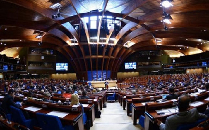 Avrupa Parlamentosu'nda şok istifa! O ziyaret kriz olmuştu!