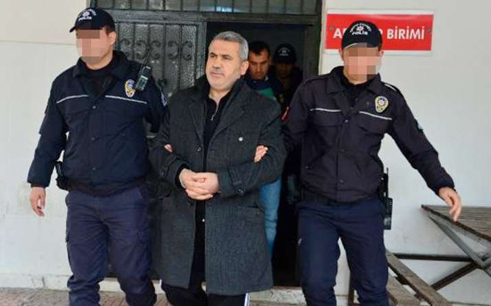 FETÖ'den motivasyon! Gülen'in iç çamaşırlarını parçalayıp...