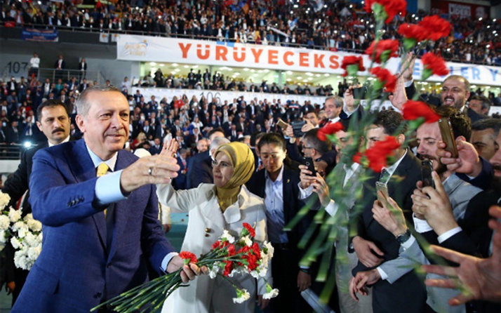 Erdoğan'dan belediyeler için revizyon sinyali