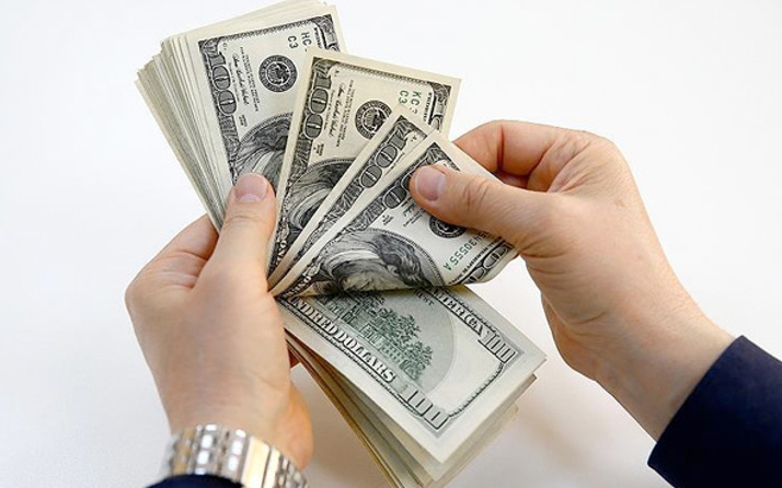 FED faiz artırdı dolar inişe geçti