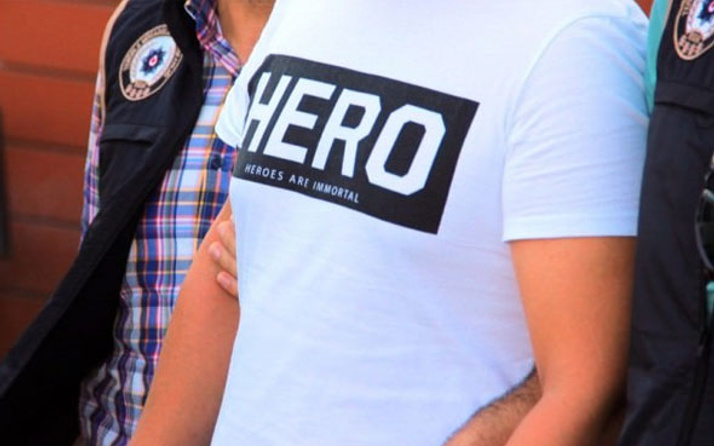 Siirt'te "Hero" tişörtüne iki gözaltı