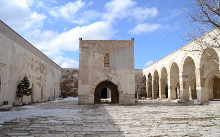 Sultanhanı Kervansarayı canlı müze oluyor