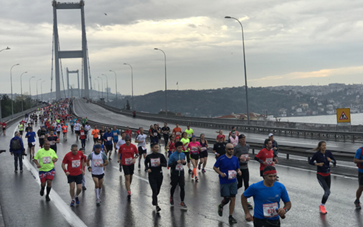İstanbul'da maraton yarın başlıyor İşte trafiğe kapatılacak yollar