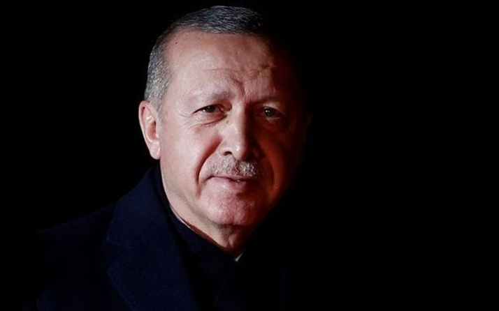 Cumhurbaşkanı Erdoğan kara kaplı defteri açtı