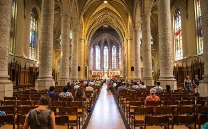 Mülteciyi koruma ayini kilisede 5 haftadır devam ediyor