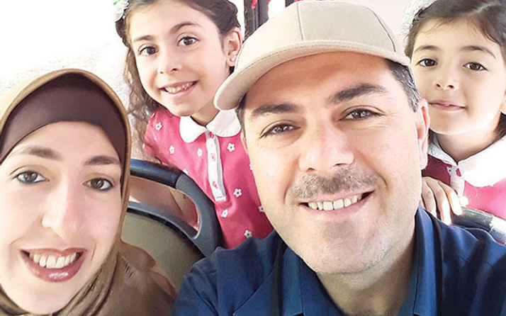 Şans kapılarını İzmir'de çaldı savaştan kaçıp gelmişlerdi...