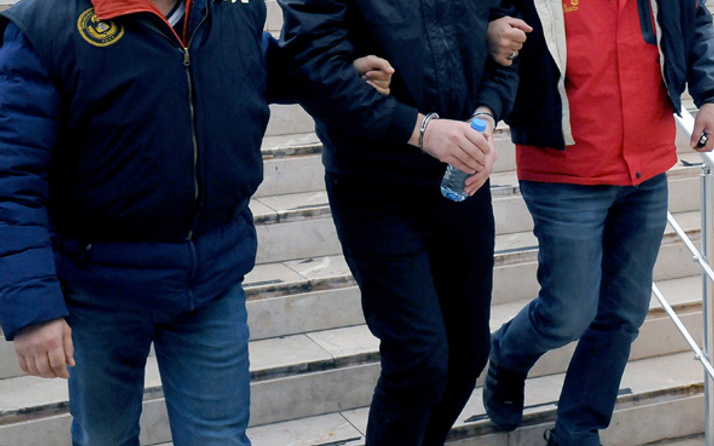 9 ilde FETÖ operasyonu! 27 kişi hakkında gözaltı kararı