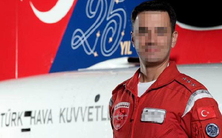 Türk Yıldızları'nda görevli askere FETÖ gözaltısı