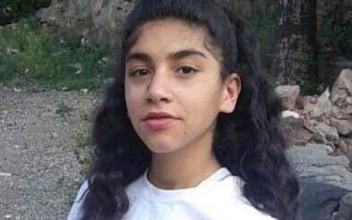 14 yaşındaki kız evinin çatısında asılı bulundu