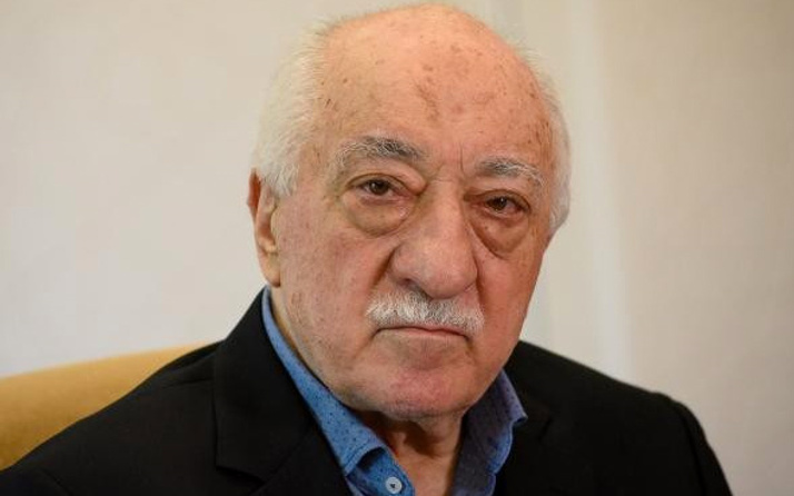 FETÖ'cü işadamından Peygamberimize büyük saygısızlık