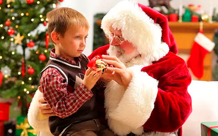 Noel baba yoktur dedi işinden oldu