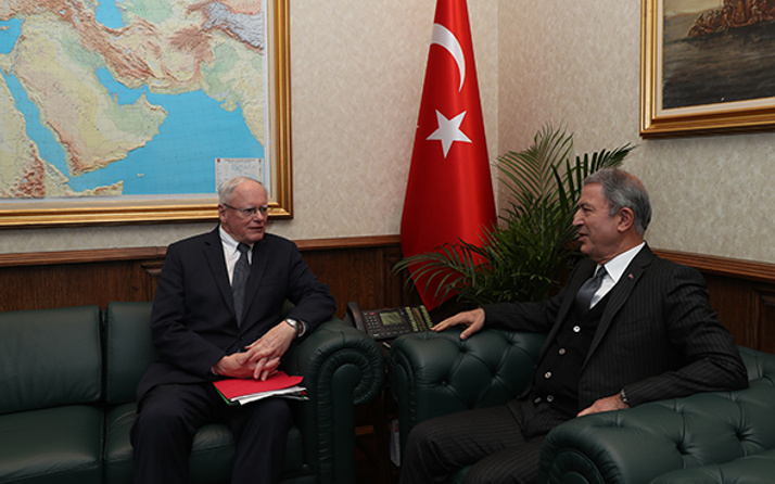 Hulusi Akar'dan ABD temsilcisi ile kritik görüşme!