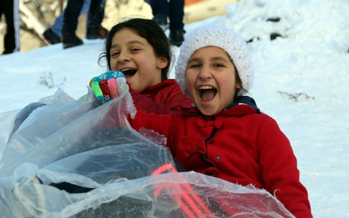 Bursa hava durumu kar devam ediyor